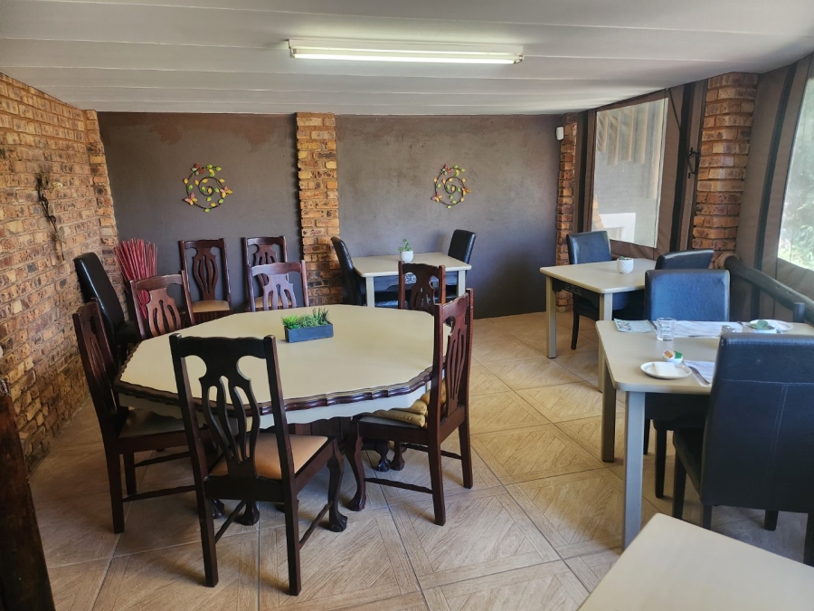 9 Bedroom Property for Sale in Schoemansville North West
